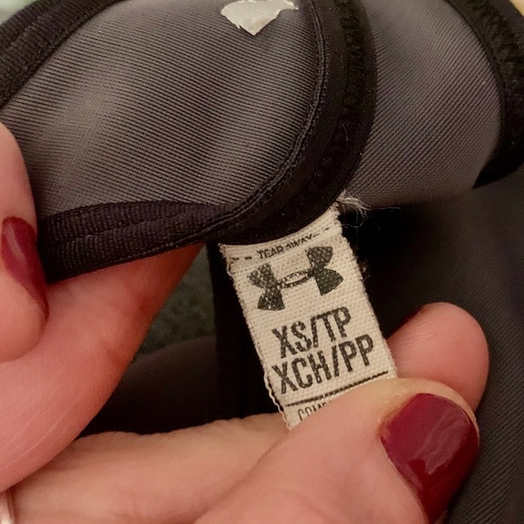 Under Armor Brand Sports Bra - Picture 3 of 6